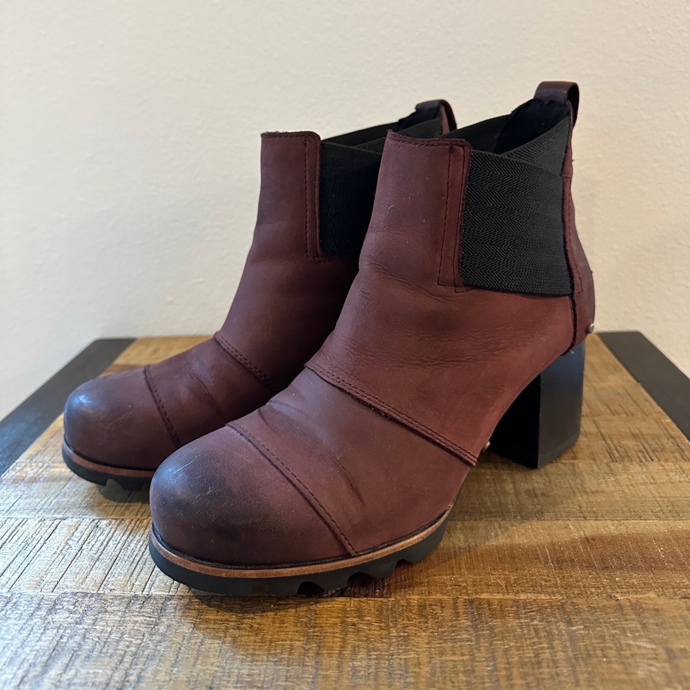 Sorel Addington Waterproof Leather Boots